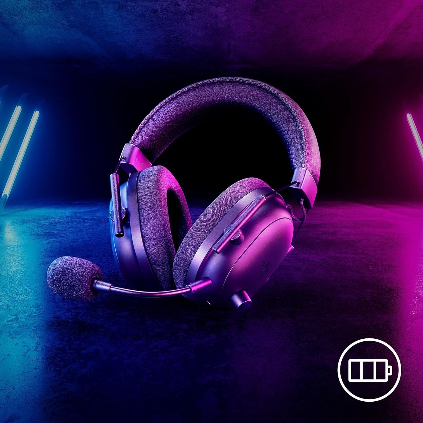 OPEN BOX Razer BlackShark V2 Pro Wireless Gaming Headset 2020 Edition: 50MM Titanium Drivers - HyperClear Super Wideband Mic - Noise-isolating Earcups - 70 Hour Battery Life - Black