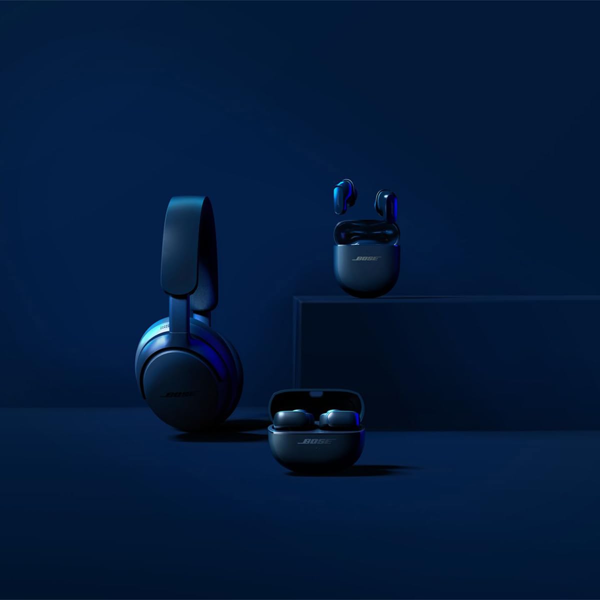 OPEN BOX Bose Quietcomfort Ultra True Wireless Earbuds with Spatial Audio and World-Class Noise Cancellation, Bluetooth, Lunar Blue - Limited Edition Color