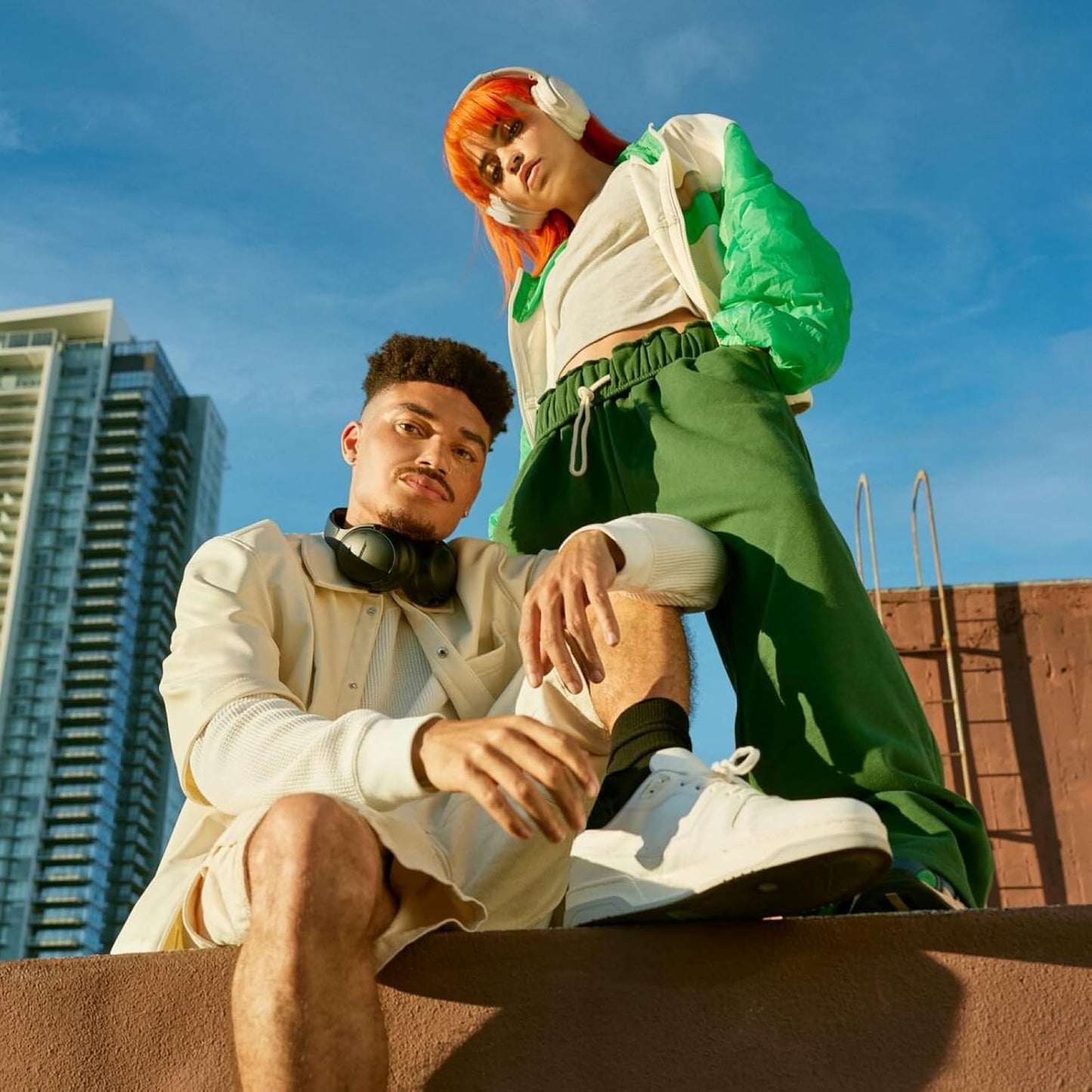 OPEN BOX Bose New QuietComfort Wireless Noise Cancelling Headphones, Bluetooth Over Ear Headphones with Up to 24 Hours of Battery Life